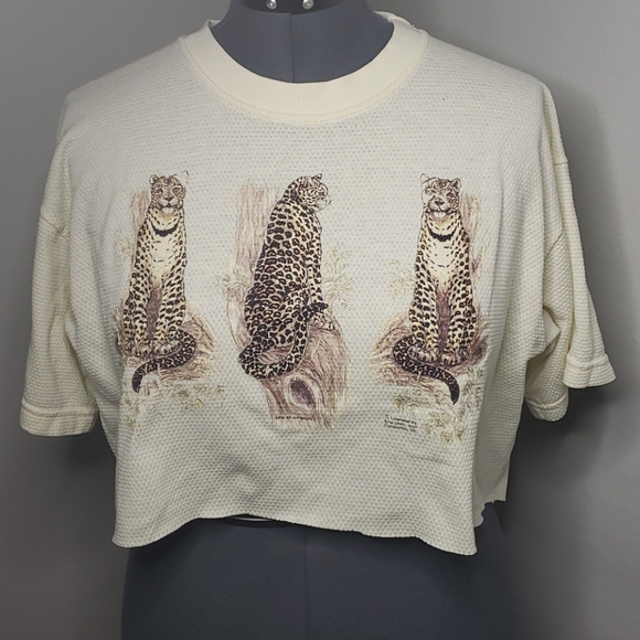 won's wear Tops - Won's Wear Leopard Tee Cropped - Large